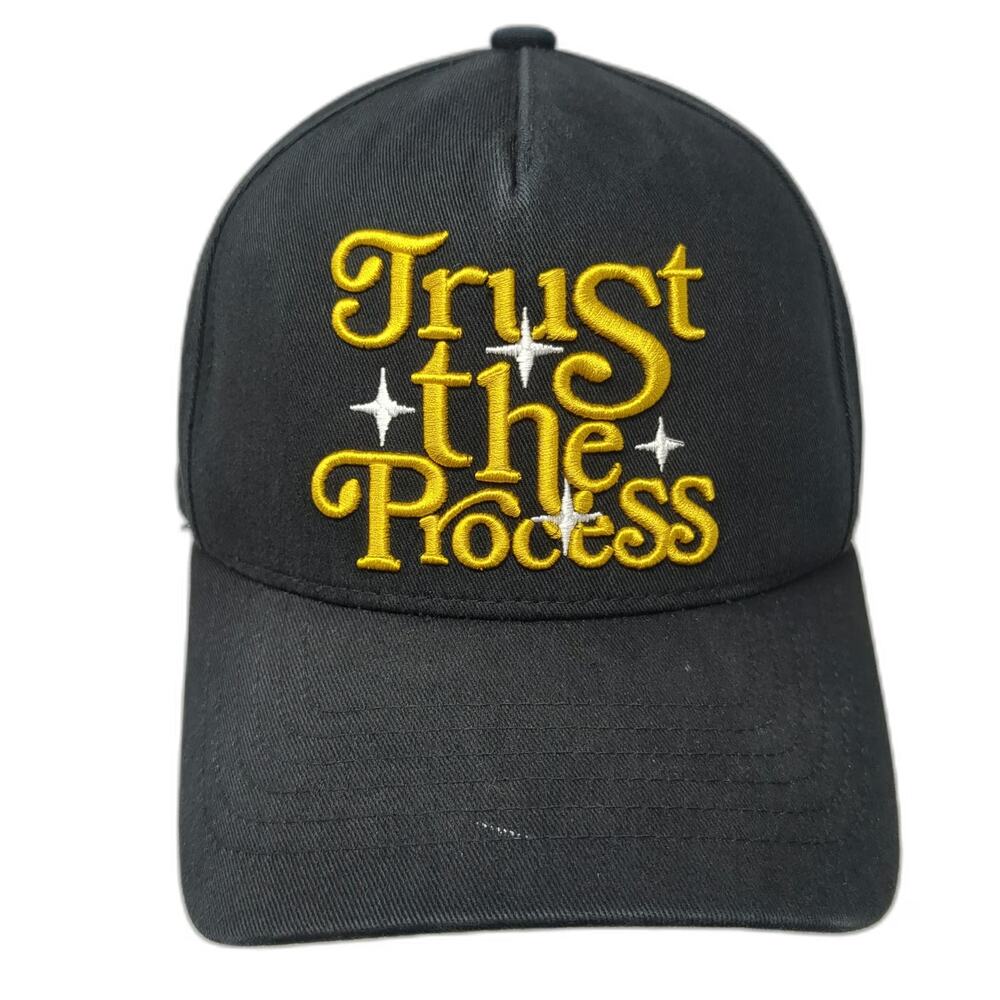 muka 5 Panel Hat Black One Size Snapback Trust the Process Gold Embroidered